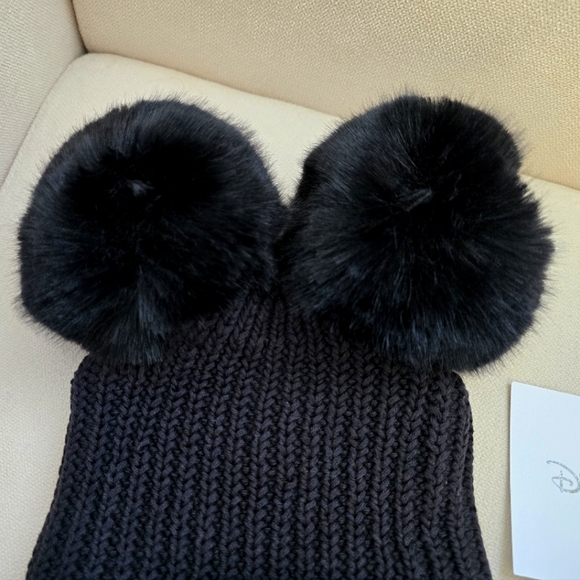Disney x Love Your Melon Black Mickey Mouse Kids Double Pom Pom Beanie 2018 - Picture 3 of 10